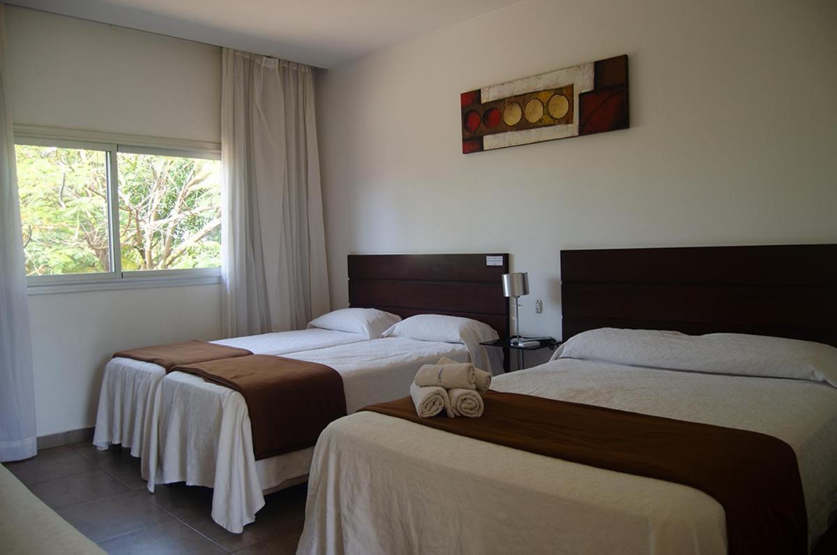 Hotel Oaky Posadas Chambre photo